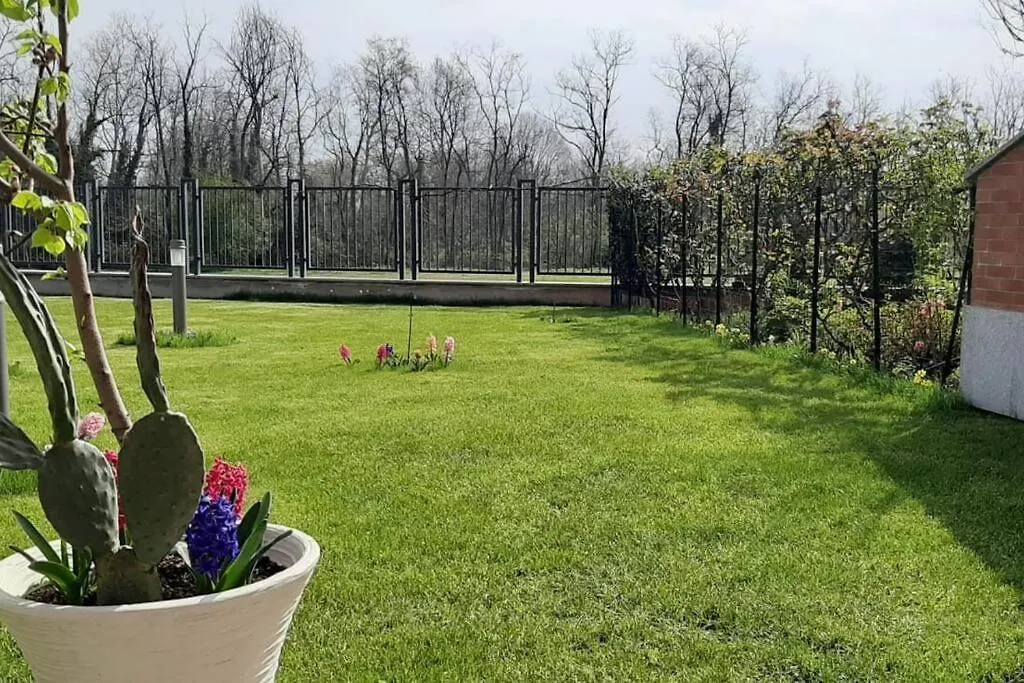 Apartamento Luminoso Appartamento Con Giardino San Bovio Peschiera Borromeo